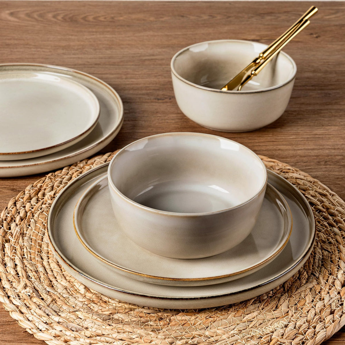 MartBig Stoneware Dinnerware Set – Reactive Glaze, Service for 8