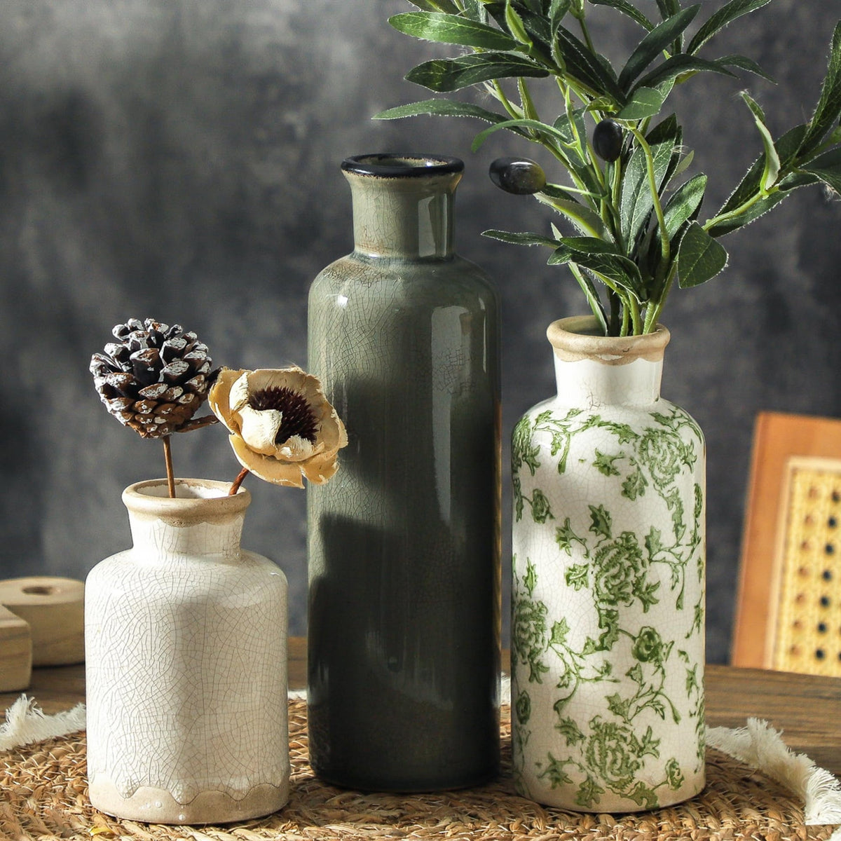 MartBig Vintage Ceramic Flower Vase Set of 3 – Chinoiserie, Green & Beige