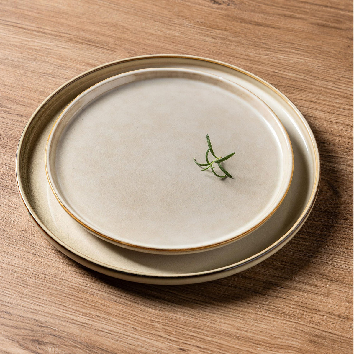 MartBig Stoneware Dinnerware Set – Reactive Glaze, Service for 8
